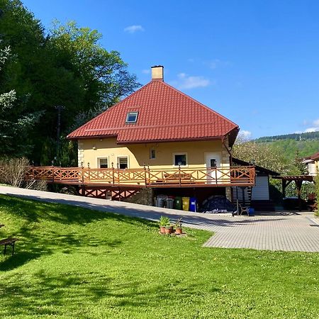 Privat Adriana Villa Kremnica Luaran gambar