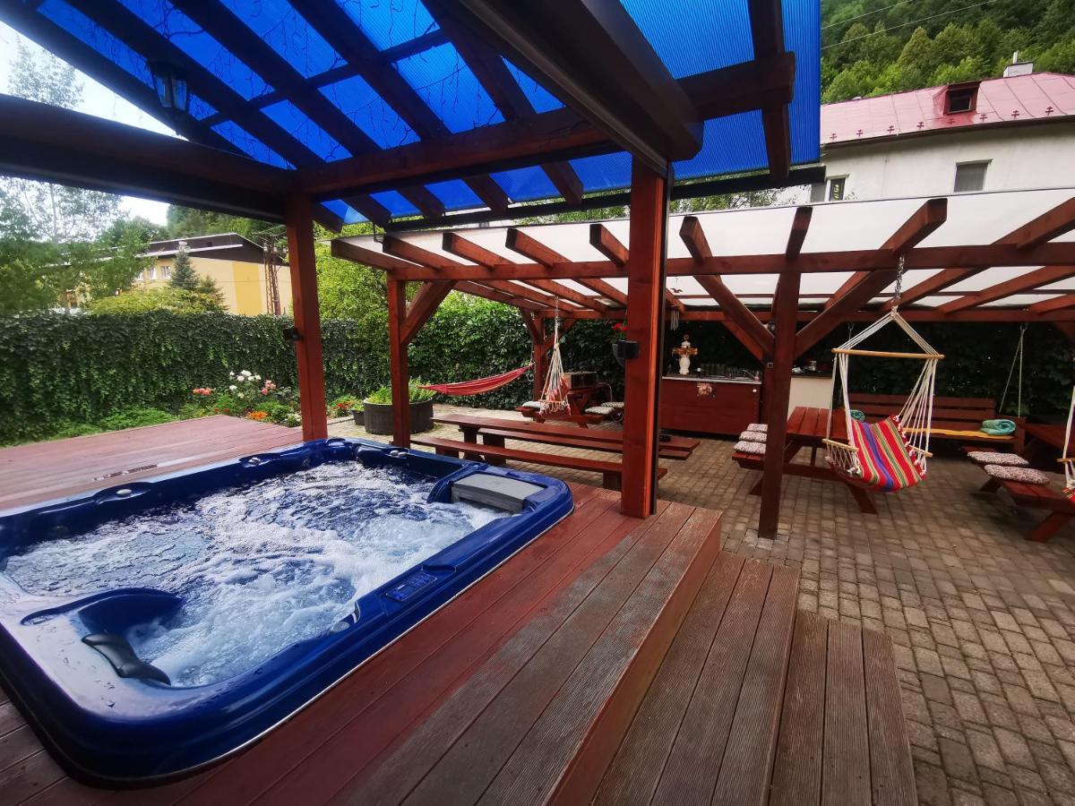 Privat Adriana Villa Kremnica Luaran gambar