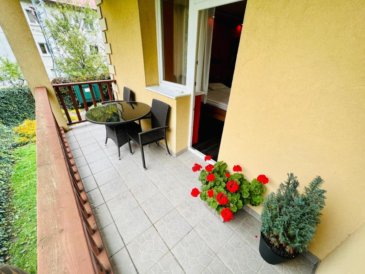 Privat Adriana Villa Kremnica Luaran gambar